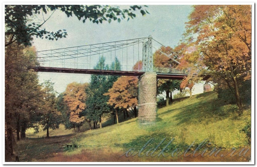 Кронштадт. Макаровский мост через Петровский овраг